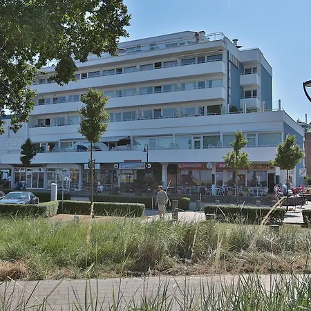 Strandhotel Scharbeutz Sweet Little Beachside Exterior photo